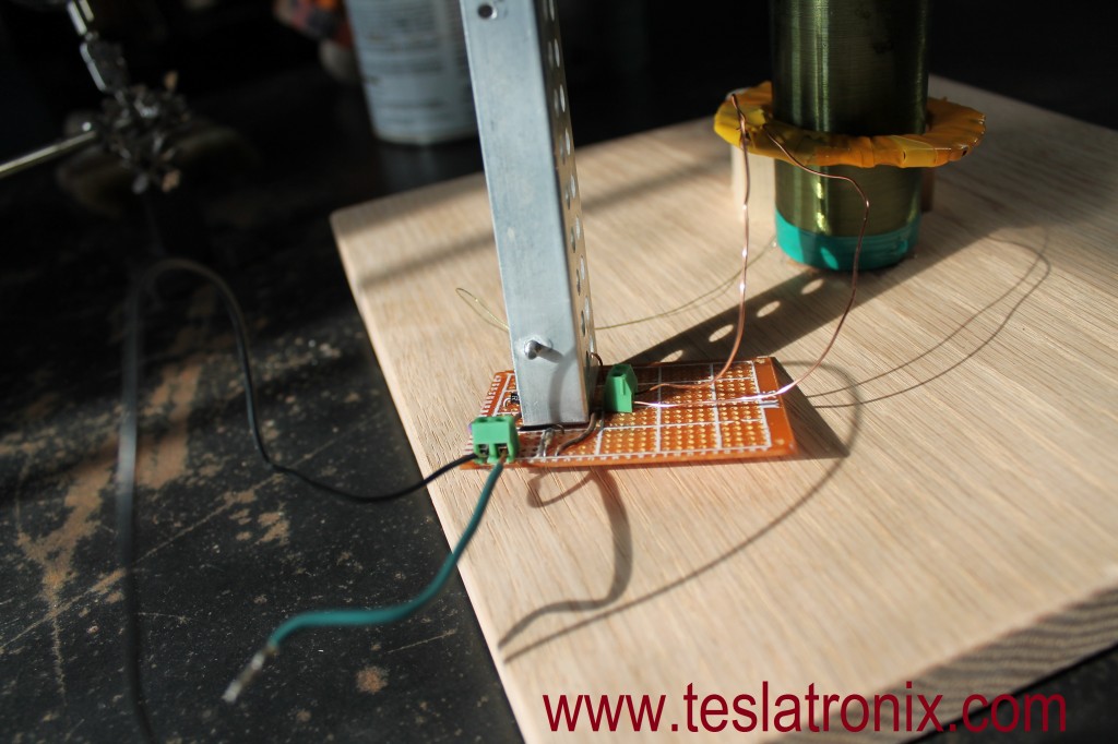 Side shot of the slayer exciter circuit used in the Tesla Tronix 2500 turn Tesla coil